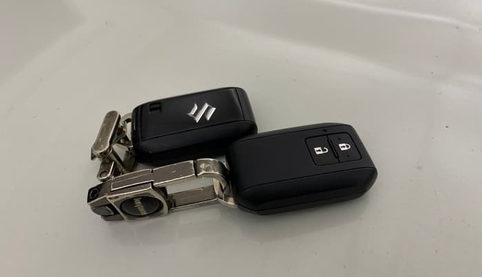2023 Maruti Grand Vitara ALPHA SMART HYBRID AT, Petrol, Automatic, 14,791 km, Key Close Up