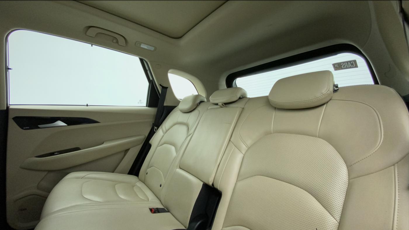 2022 MG HECTOR SHARP HYBRID 1.5 PETROL, Petrol, Manual, 79,007 km, Right Side Rear Door Cabin