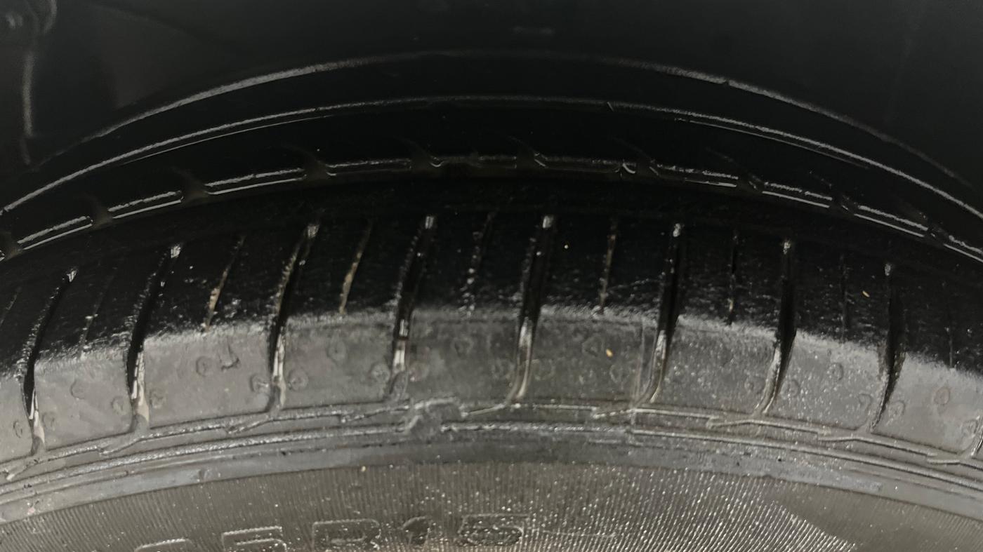 2015 Honda Mobilio 1.5L I-VTEC S, Petrol, Manual, 67,099 km, Left Front Tyre Tread