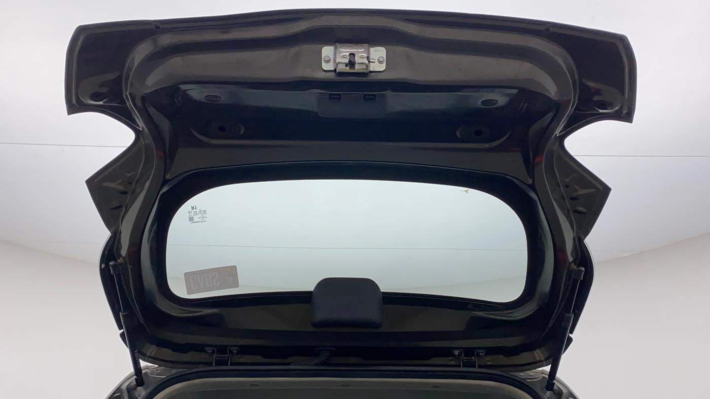 2019 Renault Kwid RXT 1.0 (O), Petrol, Manual, 50,524 km, Boot Door Open