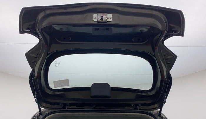 2019 Renault Kwid RXT 1.0 (O), Petrol, Manual, 50,524 km, Boot Door Open