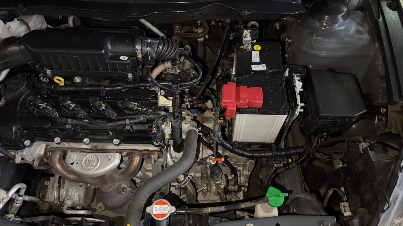 2024 Maruti Ciaz ZETA AT 1.5  SHVS PETROL, Petrol, Automatic, 33,558 km, Engine View - Left