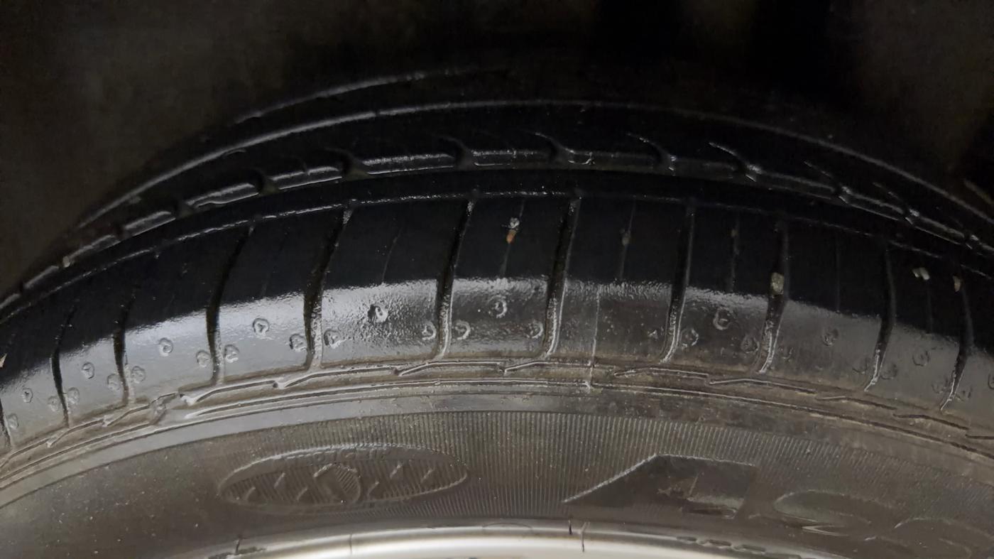 2024 Maruti Ciaz ZETA AT 1.5  SHVS PETROL, Petrol, Automatic, 33,558 km, Left Rear Tyre Tread