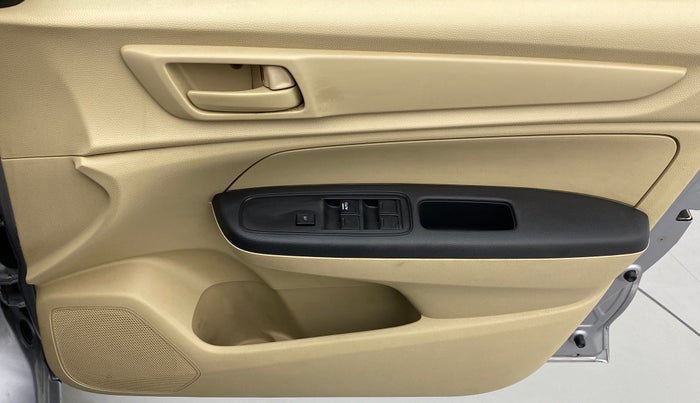 2019 Honda Amaze 1.2L I-VTEC E, Petrol, Manual, 64,381 km, Driver Side Door Panels Control