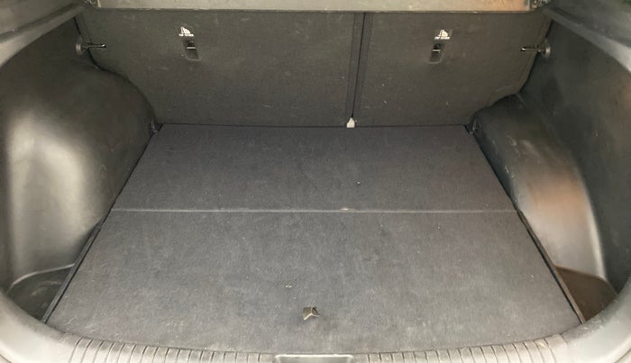 2019 Hyundai Creta 1.6 VTVT SX AUTO, Petrol, Automatic, 28,125 km, Boot Inside