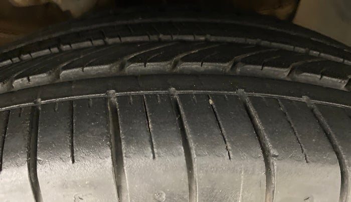 2019 Hyundai Creta 1.6 VTVT SX AUTO, Petrol, Automatic, 28,125 km, Right Front Tyre Tread