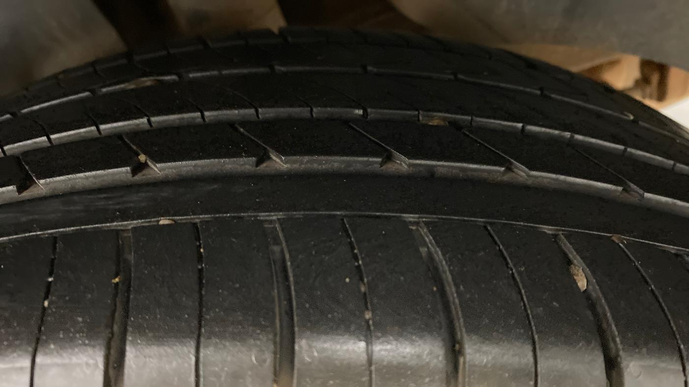 2019 Hyundai Creta 1.6 VTVT SX AUTO, Petrol, Automatic, 28,125 km, Left Rear Tyre Tread