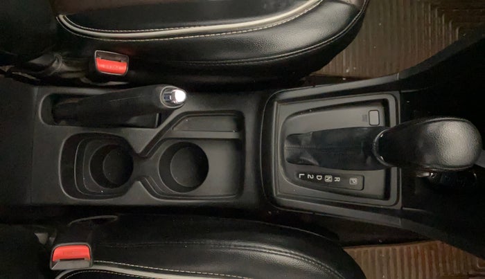 2020 Toyota URBAN CRUISER PREMIUM GRADE AT, Petrol, Automatic, 42,438 km, Gear Lever