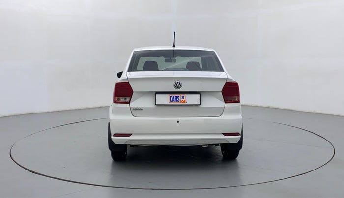 2018 Volkswagen Ameo Trendline 1.0, Petrol, Manual, 25,197 km, Back/Rear View