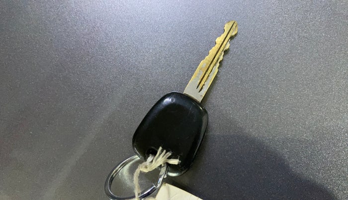 2016 Maruti Celerio VXI, Petrol, Manual, 40,892 km, Key Close Up