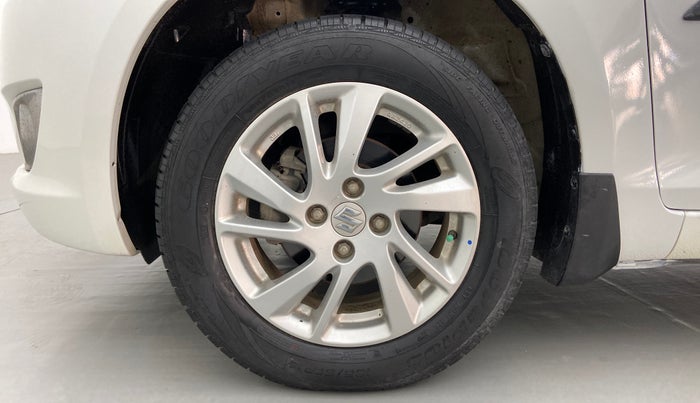 2014 Maruti Swift ZDI, Diesel, Manual, 28,066 km, Left Front Wheel