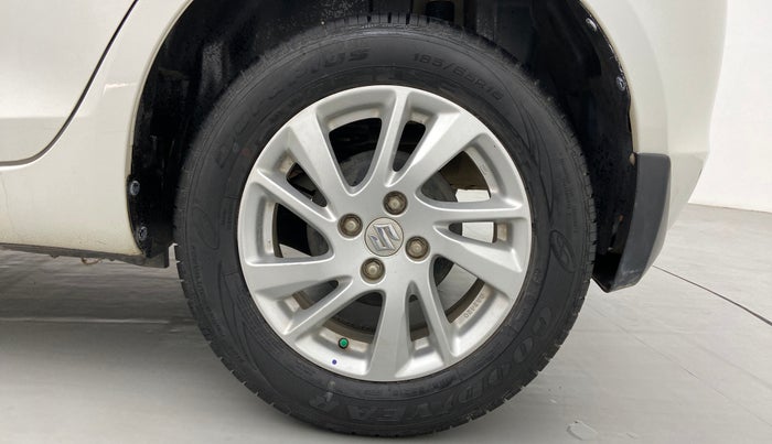 2014 Maruti Swift ZDI, Diesel, Manual, 28,066 km, Left Rear Wheel