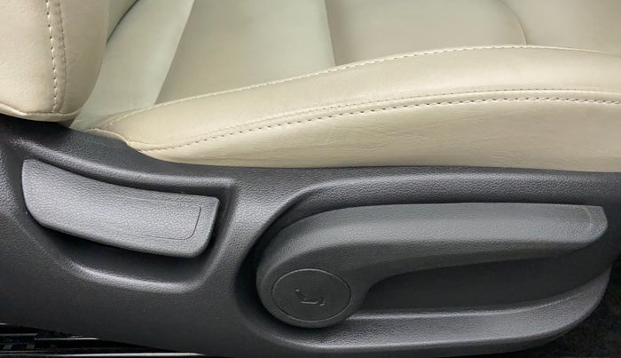 2018 Hyundai New Elantra 2.0 SX AT, Petrol, Automatic, 19,185 km, Driver Side Adjustment Panel