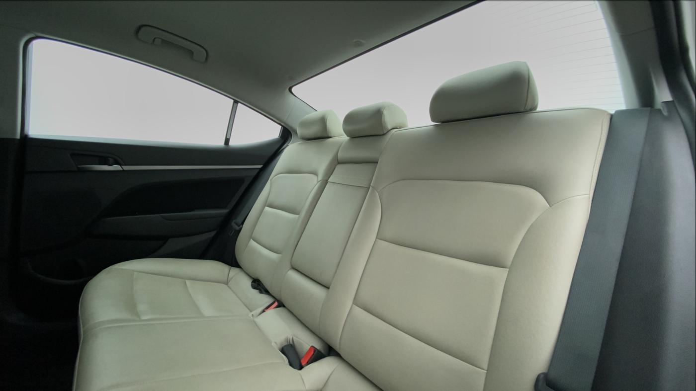 2018 Hyundai New Elantra 2.0 SX AT, Petrol, Automatic, 19,185 km, Right Side Rear Door Cabin