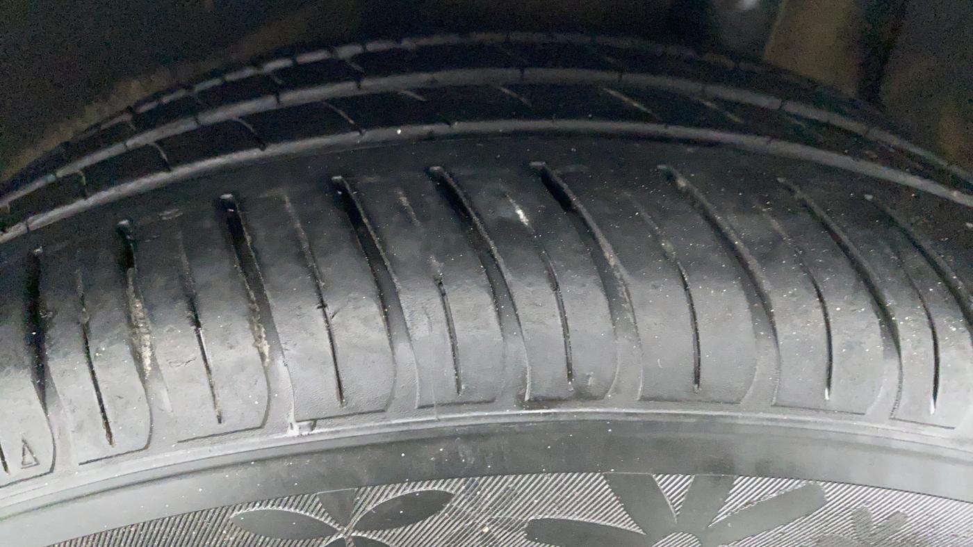 2018 Hyundai New Elantra 2.0 SX AT, Petrol, Automatic, 19,185 km, Left Rear Tyre Tread