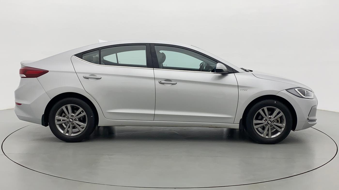 2018 Hyundai New Elantra 2.0 SX AT, Petrol, Automatic, 19,185 km, Right Side View
