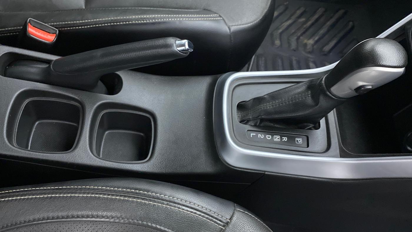 2020 Maruti S Cross ALPHA AT SMART HYBRID, Petrol, Automatic, 36,468 km, Gear Lever