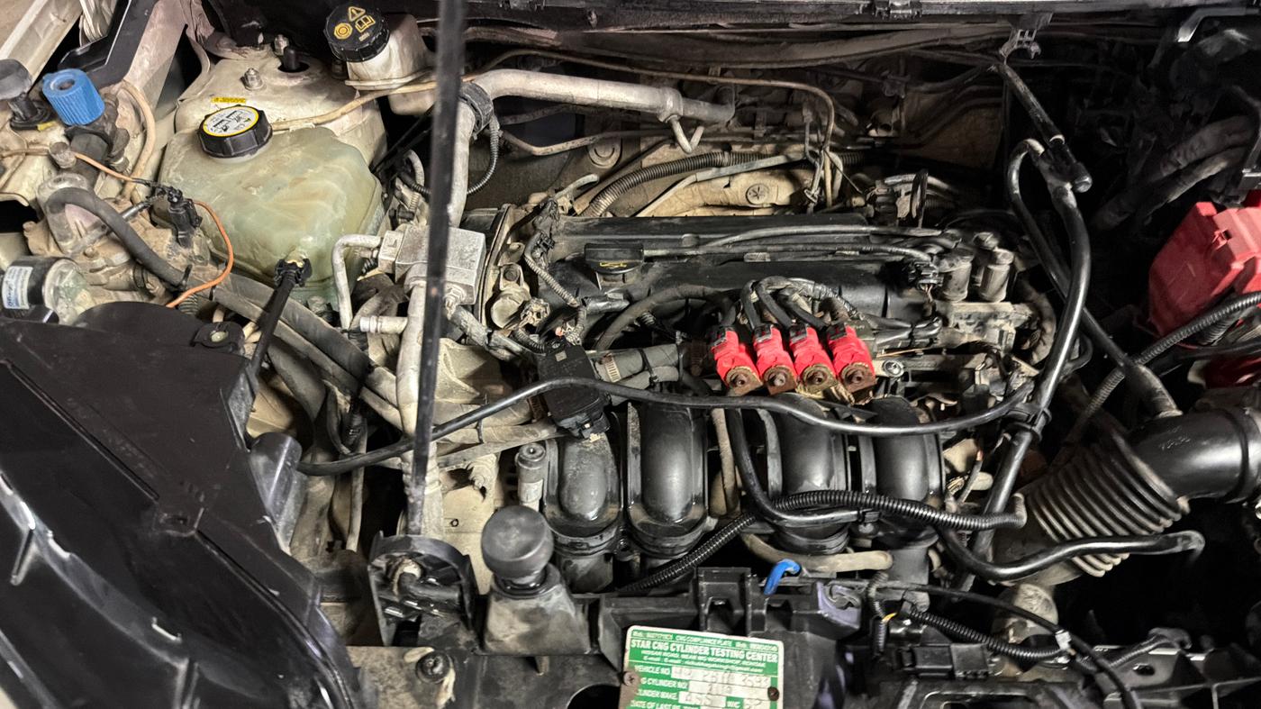 2014 Ford Ecosport TITANIUM 1.5L PETROL AT, CNG, Automatic, 1,19,814 km, Engine View - Right