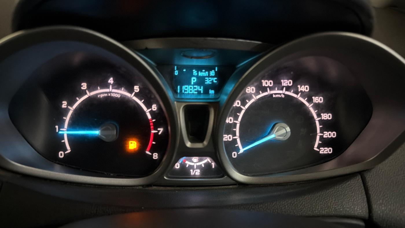 2014 Ford Ecosport TITANIUM 1.5L PETROL AT, CNG, Automatic, 1,19,814 km, Odometer Image