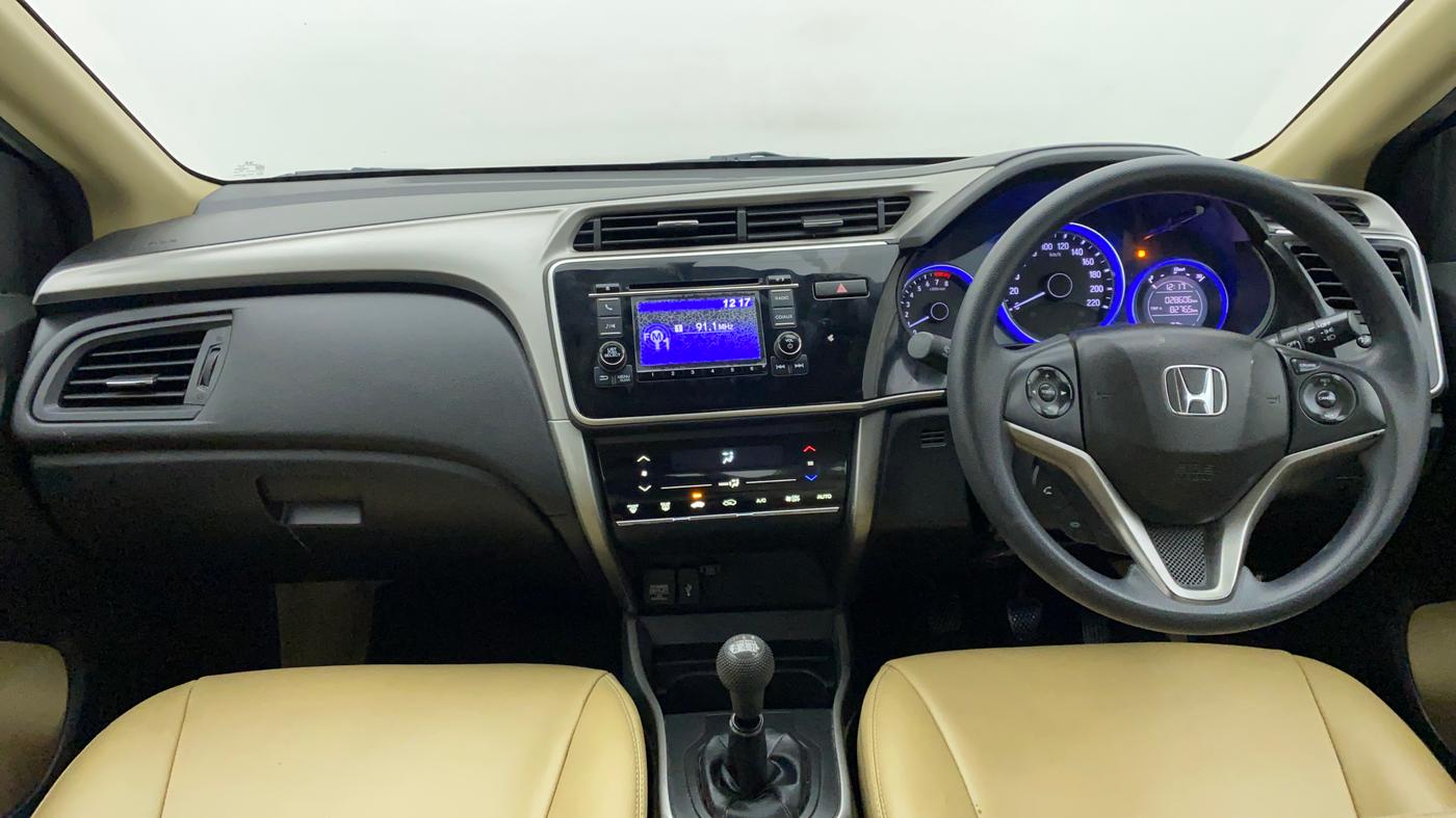 2016 Honda City V MT PETROL, Petrol, Manual, 28,606 km, Dashboard