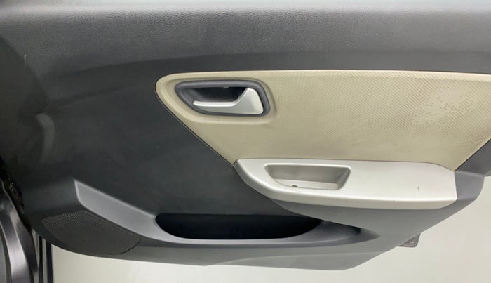 2017 Maruti Alto K10 VXI, Petrol, Manual, 28,254 km, Driver Side Door Panels Control