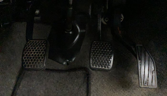 2017 Maruti Alto K10 VXI, Petrol, Manual, 28,254 km, Pedals