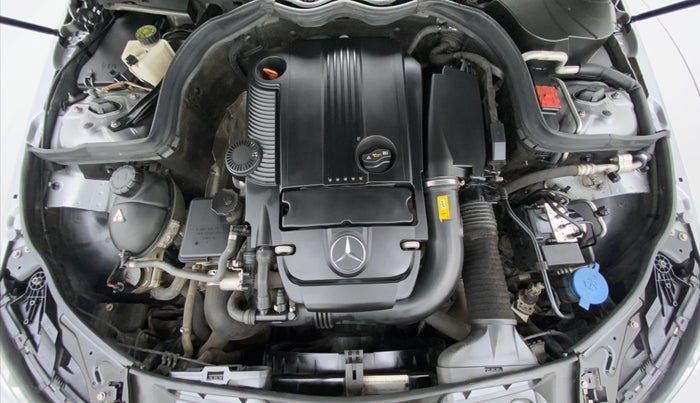 2014 Mercedes Benz C Class C 200 AVANTGARDE, Petrol, Automatic, 38,597 km, Open Bonet