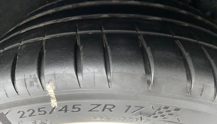 2014 Mercedes Benz C Class C 200 AVANTGARDE, Petrol, Automatic, 38,597 km, Left Rear Tyre Tread