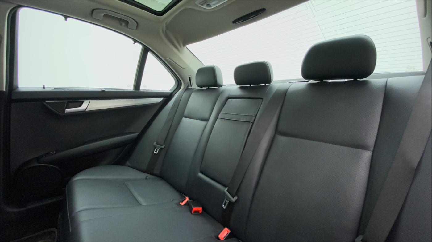 2014 Mercedes Benz C Class C 200 AVANTGARDE, Petrol, Automatic, 38,597 km, Right Side Rear Door Cabin