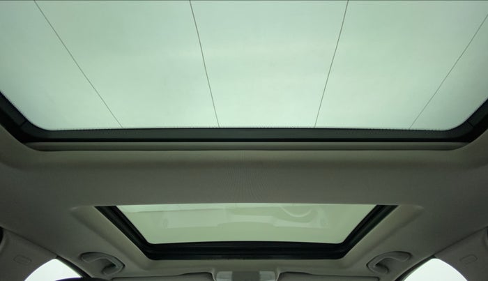 2014 Mercedes Benz C Class C 200 AVANTGARDE, Petrol, Automatic, 38,597 km, Moonroof/ Sunroof
