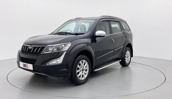 2017 Mahindra XUV500 W10 FWD, Diesel, Manual, 63,306 km, Left Front Diagonal