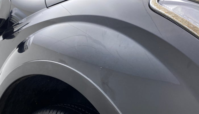 2017 Mahindra XUV500 W10 FWD, Diesel, Manual, 63,306 km, Right fender - Minor scratches