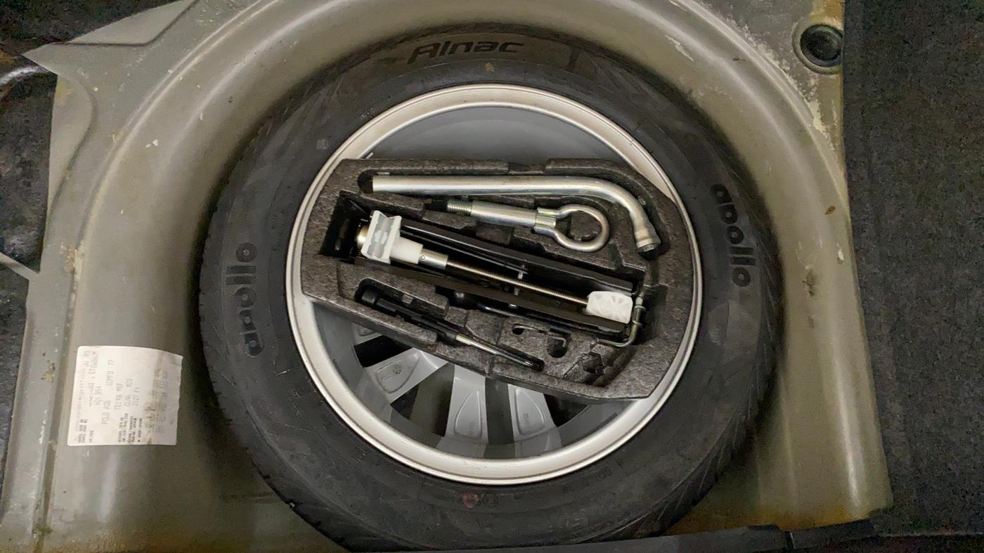 2014 Volkswagen Polo GT TDI, Diesel, Manual, 1,11,433 km, Spare Tyre