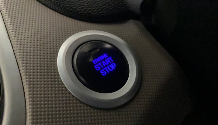 2016 Hyundai Creta SX PLUS AT 1.6 PETROL, Petrol, Automatic, 1,19,342 km, Keyless Start/ Stop Button