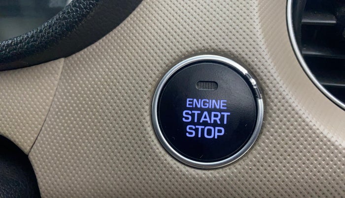 2016 Hyundai Grand i10 ASTA (O) 1.2 KAPPA VTVT, Petrol, Manual, 43,970 km, Keyless Start/ Stop Button