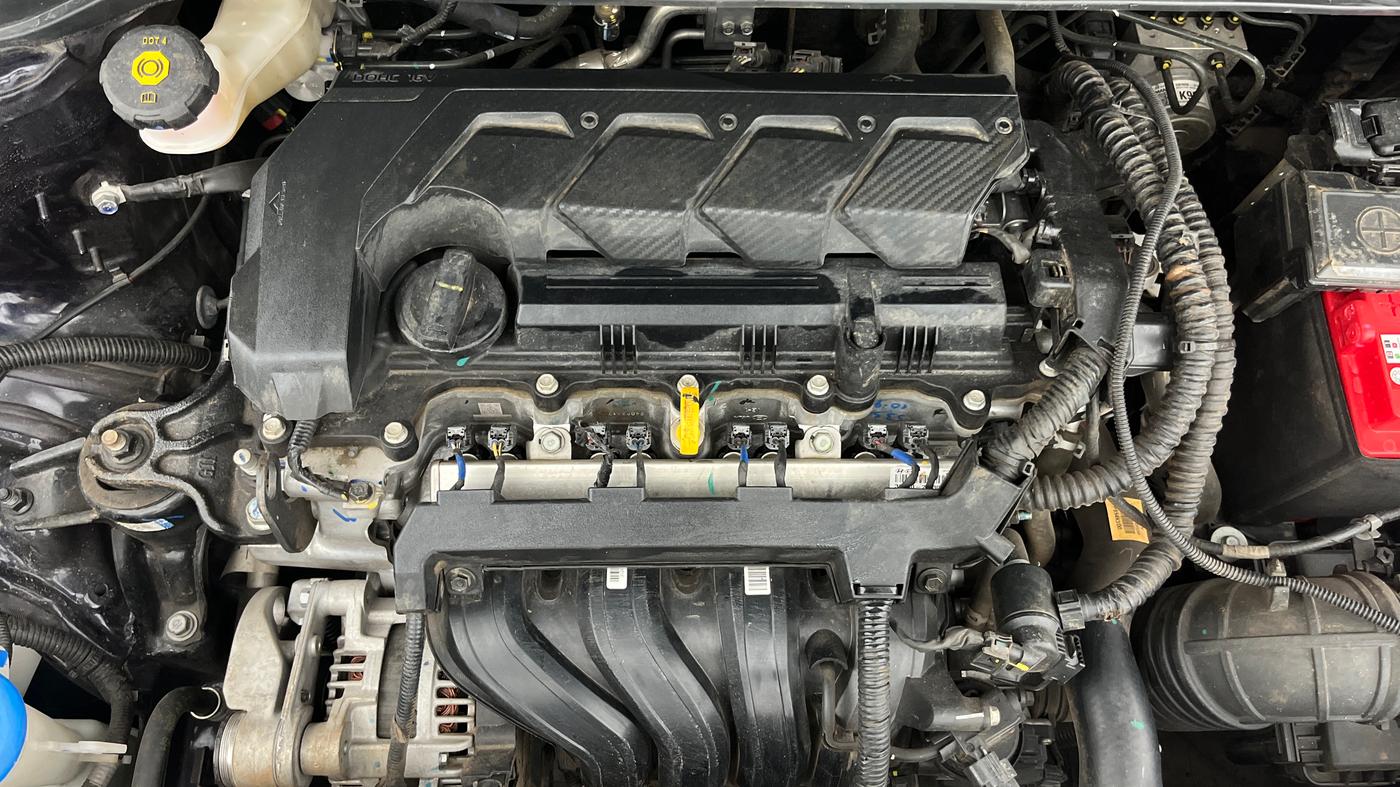 2024 KIA CARENS Prestige (O) 1.5 Petrol 7 STR, Petrol, Manual, 25,890 km, Engine View