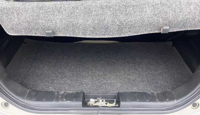 2019 Maruti Alto VXI, Petrol, Manual, 36,330 km, Boot Inside