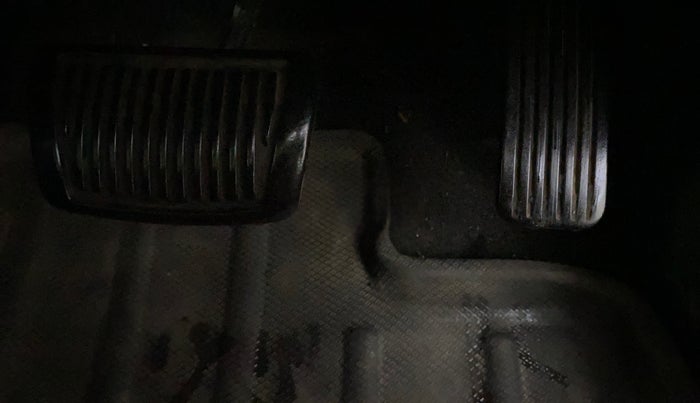 2019 KIA SELTOS HTX IVT 1.5 PETROL, Petrol, Automatic, 1,30,104 km, Pedals