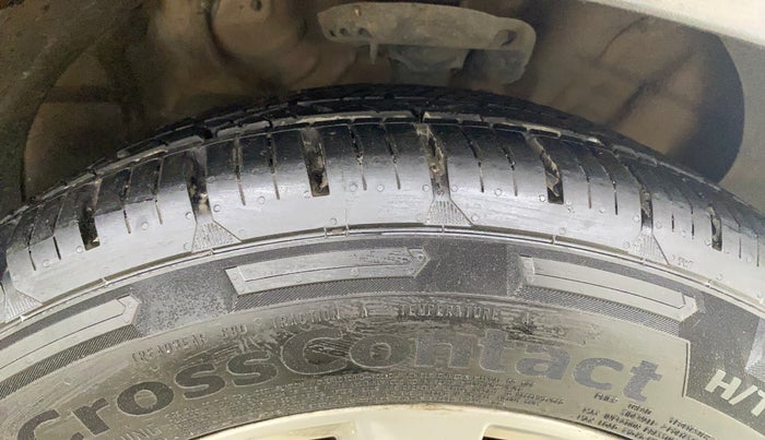 2019 KIA SELTOS HTX IVT 1.5 PETROL, Petrol, Automatic, 1,30,104 km, Right Front Tyre Tread