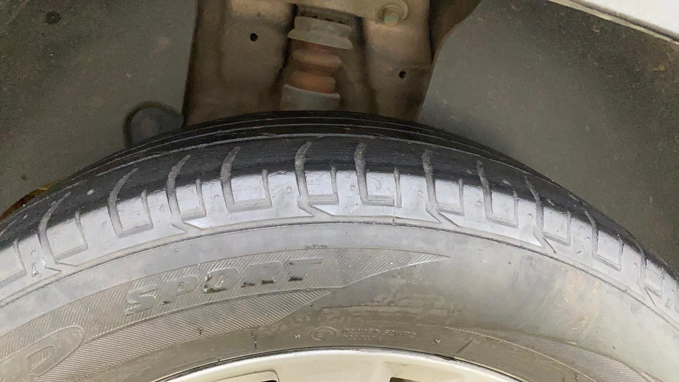 2019 KIA SELTOS HTX IVT 1.5 PETROL, Petrol, Automatic, 1,30,104 km, Right Rear Tyre Tread