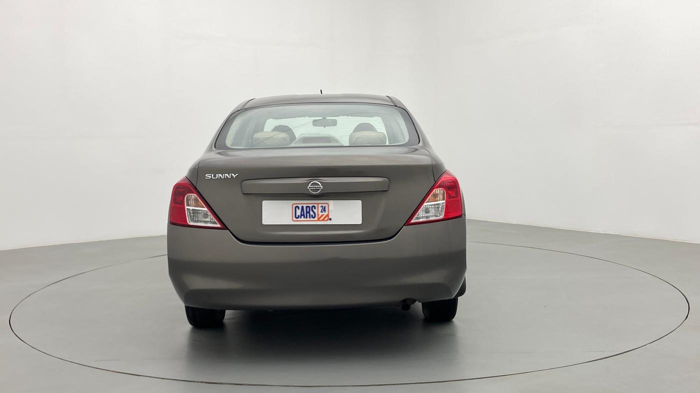 2012 Nissan Sunny XV PETROL, Petrol, Manual, 1,19,652 km, Back/Rear