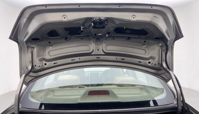 2012 Nissan Sunny XV PETROL, Petrol, Manual, 1,19,652 km, Boot Door Open