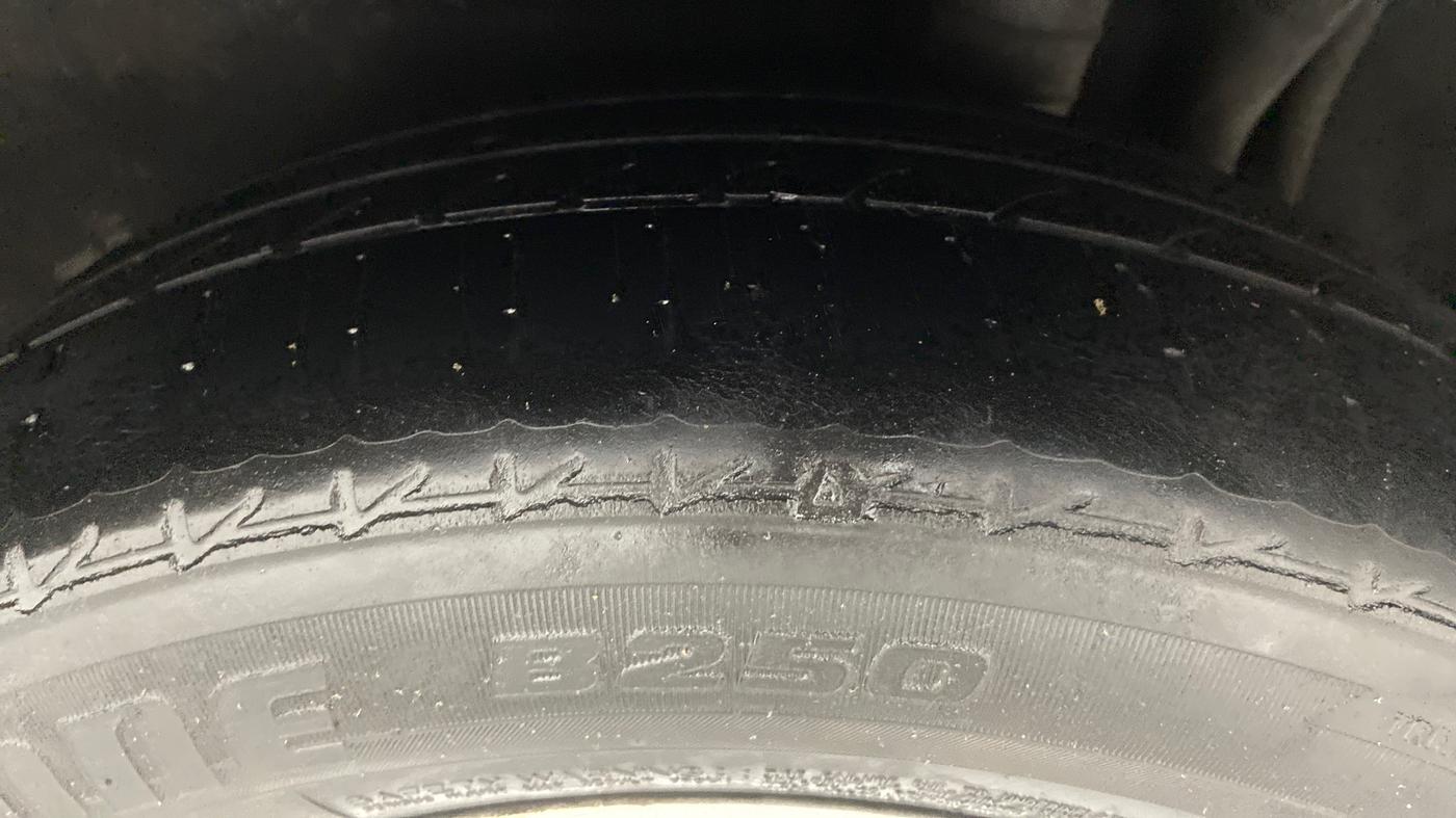 2012 Nissan Sunny XV PETROL, Petrol, Manual, 1,19,652 km, Left Rear Tyre Tread