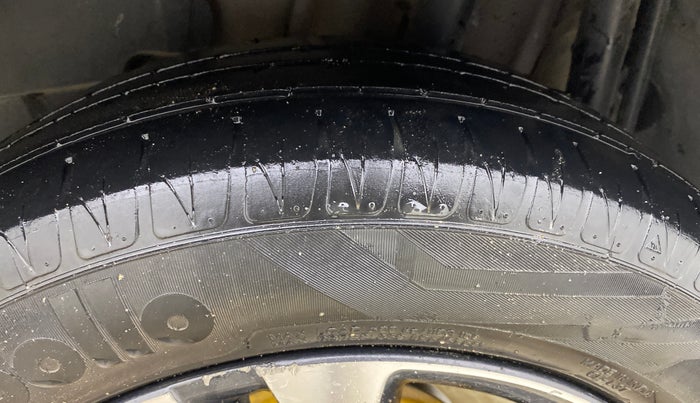 2021 Tata TIGOR XZ PLUS PETROL, CNG, Manual, 1,04,524 km, Left Rear Tyre Tread