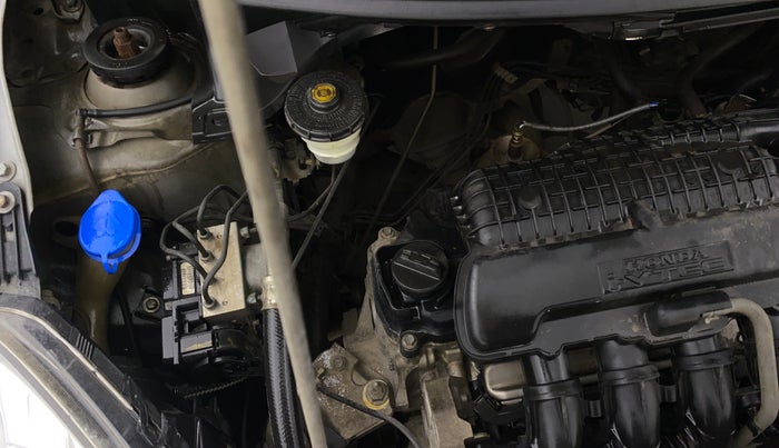 2015 Honda Amaze 1.2L I-VTEC S AT, Petrol, Automatic, 85,826 km, Engine View - Right