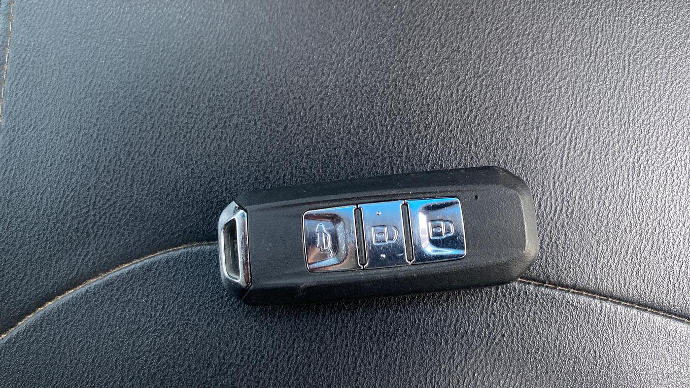 2019 MG HECTOR SHARP 2.0 DIESEL, Diesel, Manual, 63,545 km, Key Close Up