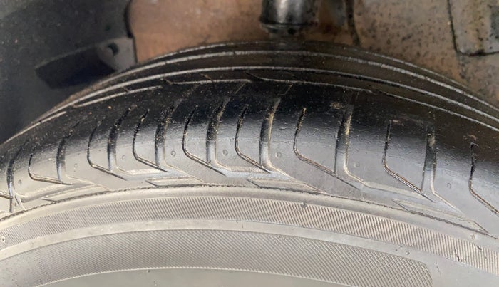 2019 Tata NEXON XZA PLUS PETROL, Petrol, Automatic, 72,703 km, Right Rear Tyre Tread