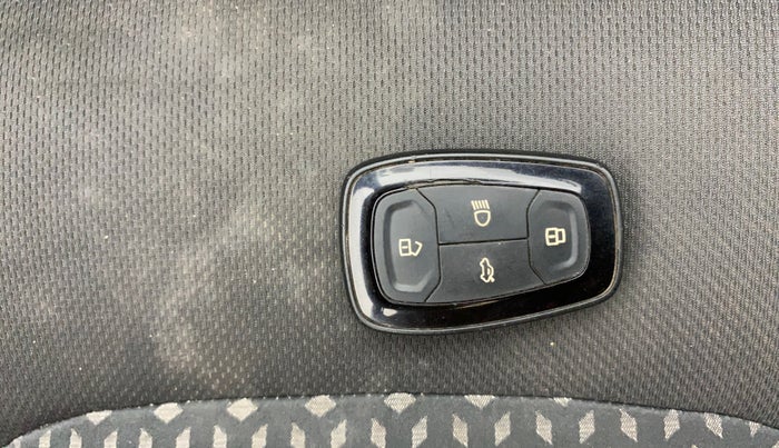 2019 Tata NEXON XZA PLUS PETROL, Petrol, Automatic, 72,703 km, Key Close Up