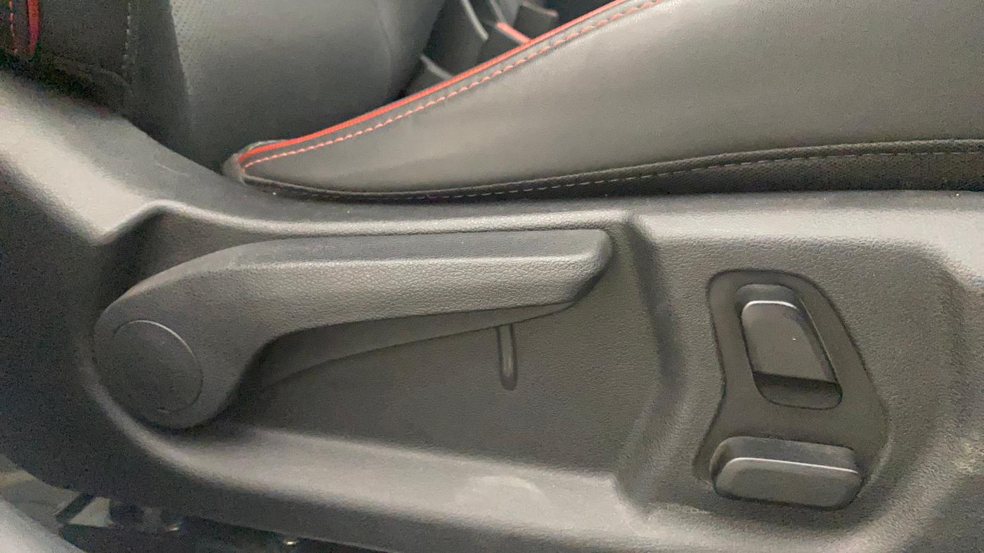 2024 Hyundai Verna SX (O) 1.5 TURBO PETROL DCT, Petrol, Automatic, 10,808 km, Driver Side Adjustment Panel