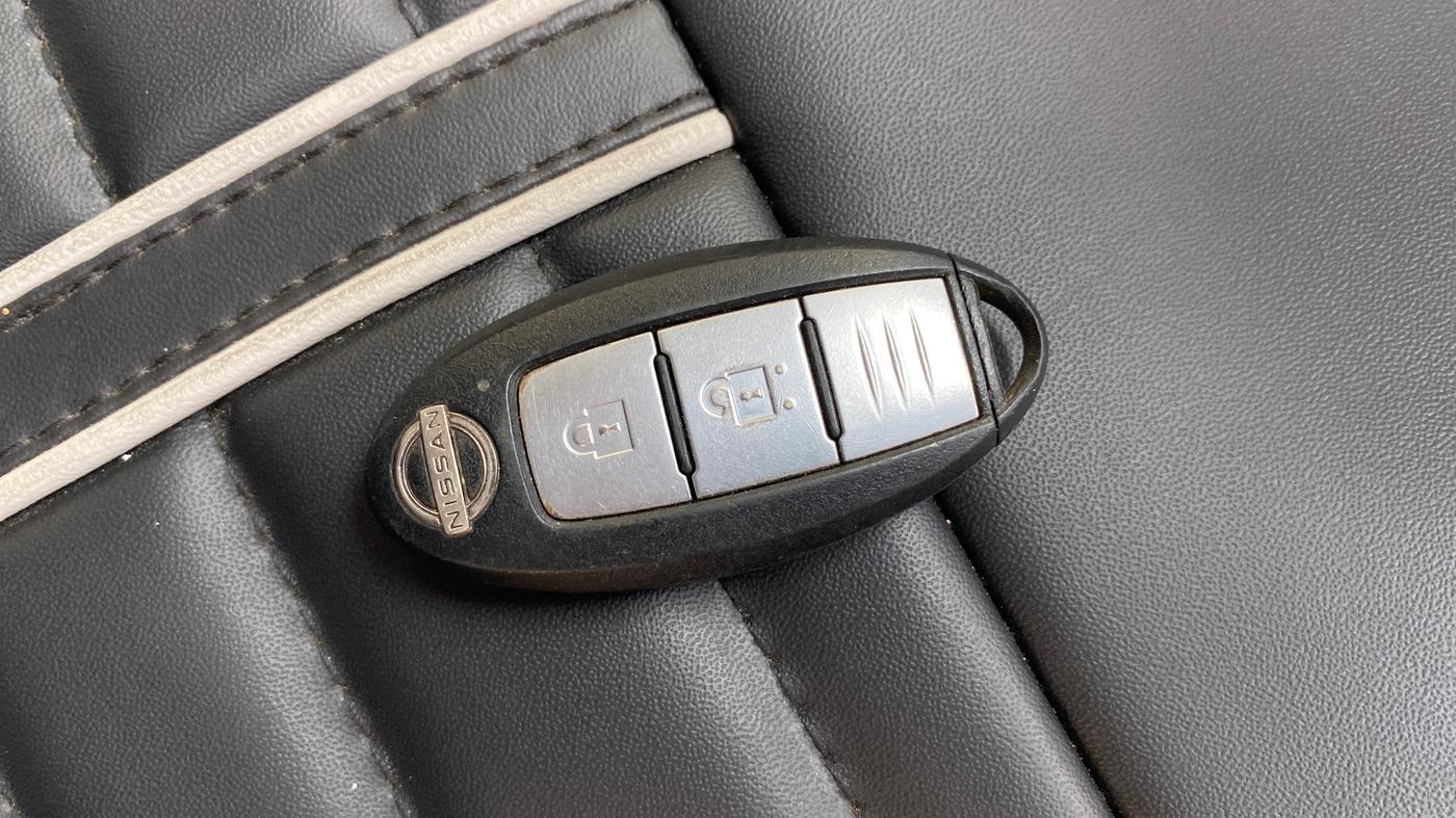 2021 Nissan MAGNITE XV TURBO, Petrol, Manual, 1,44,156 km, Key Close Up